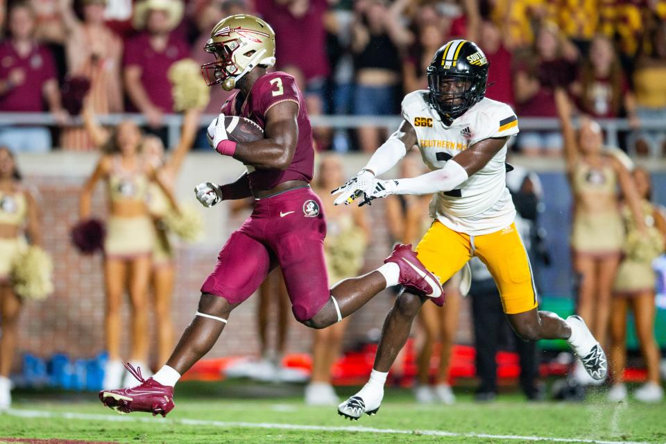 The Florida State Seminoles lead the Southern Miss Golden Eagles 31-3 at the half on Saturday, Sept. 9, 2023.