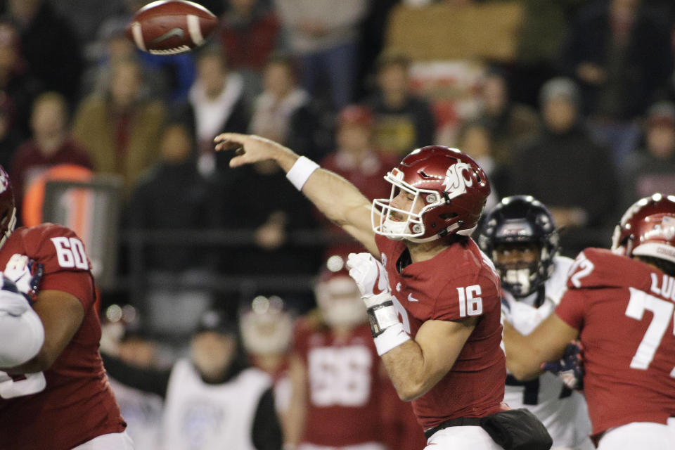 Washington State quarterback Gardner Minshew II (16) throws a pass during the first half of the team's NCAA college football game against Arizona in Pullman, Wash., Saturday, Nov. 17, 2018. (AP Photo/Young Kwak)