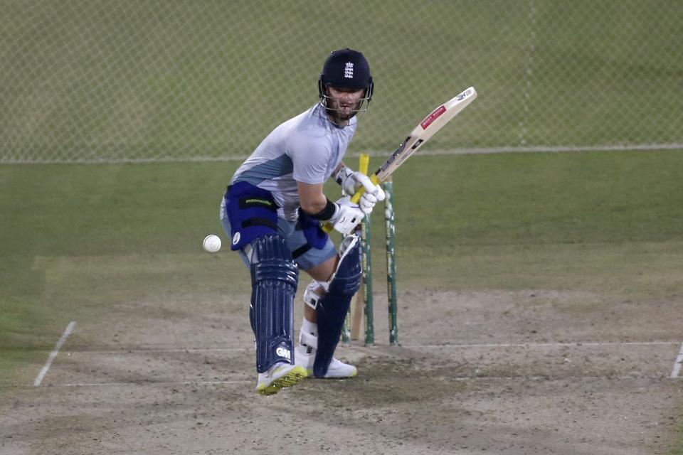 England's Ben Duckett bats during a training session at the National Cricket Stadium, in Karachi, Pakistan, Saturday, Sept. 17, 2022. England and Pakistan will play first twenty20 cricket match on Sept. 20. (AP Photo/Fareed Khan)
