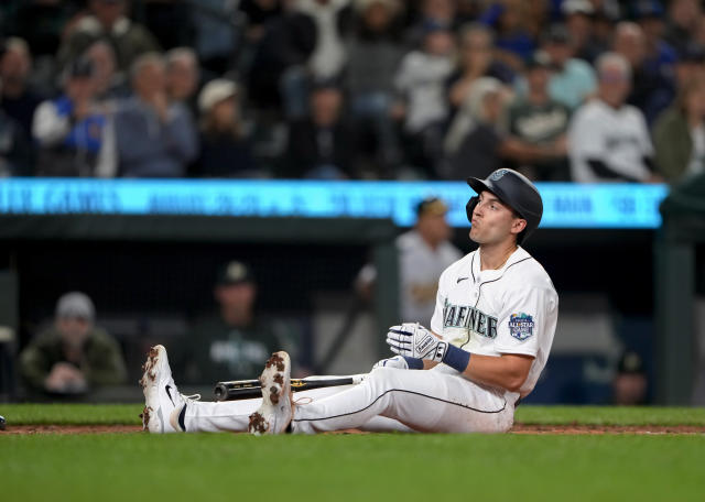 Seattle Mariners' George Kirby Goes Viral For Throwing Insane