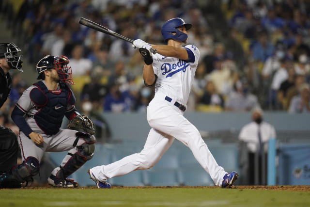 Urías MLB-high 15th W; Dodgers end Braves' 13-game road run