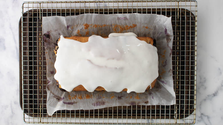 glazed tea bread on rack