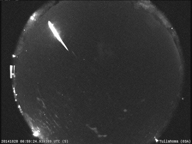taurid meteor shower fireball