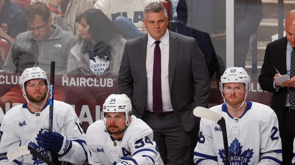 If Maple Leafs head coach Sheldon Keefe is let go after another premature playoff exit, who would be the best option to replace him? (Getty Images)