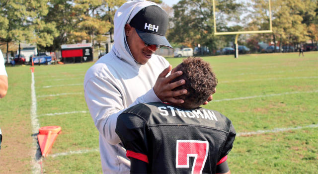 Marcus Stroman's brother selects a hero he knows well