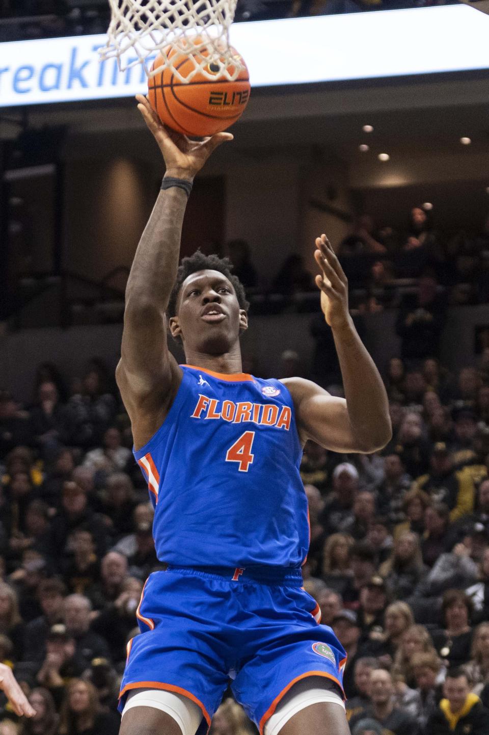 Florida's Tyrese Samuel shoots during the first half of the team's NCAA college basketball game against Missouri on Saturday, Jan. 20, 2024, in Columbia, Mo. (AP Photo/L.G. Patterson)