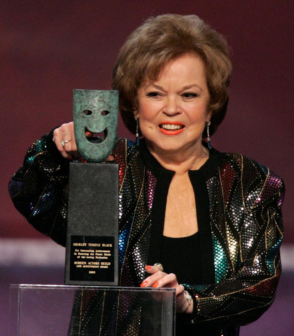 <p>Shirley returned to the stage once again in 2006, this time to accept the Screen Actors Guild Lifetime Achievement Award. Her husband, Charles Black, passed away the year before, so the actress was escorted by their son. </p>