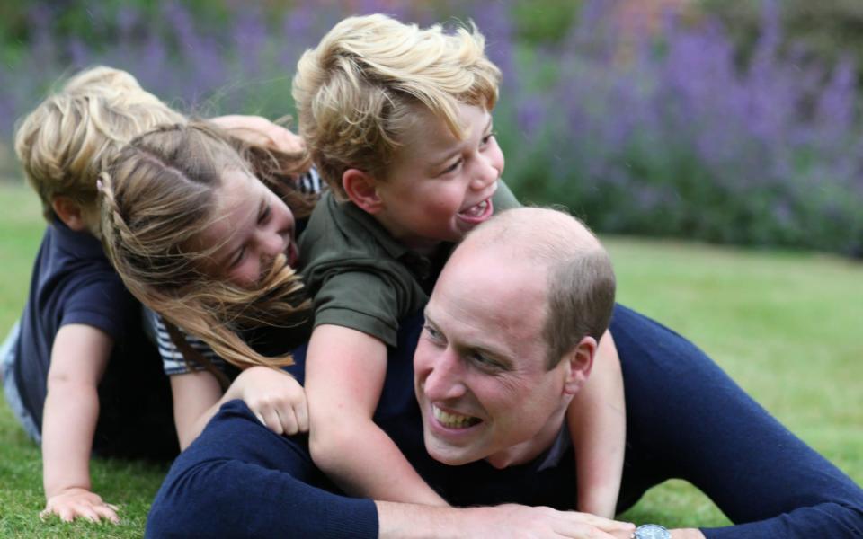 Prince George and his siblings have fun with Prince William - Duchess of Cambridge