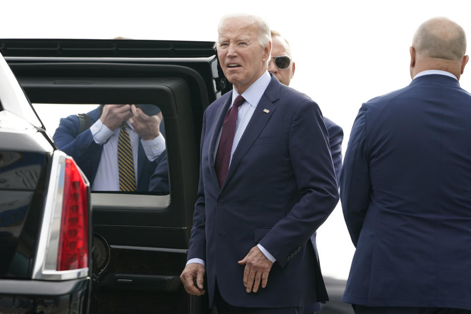 President Joe Biden arrives at Harry Reid International Airport in Las Vegas, Sunday, Feb. 4, 2024. Biden is participating in campaign events in Las Vegas. (AP Photo/Stephanie Scarbrough)