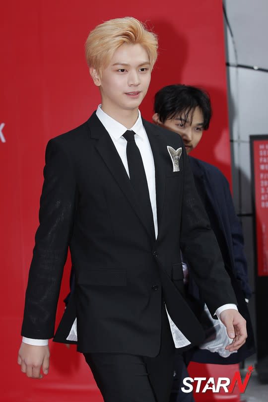 Yook Sung-jae of BtoB won the Rising Star award (Acting) (Photo: Star N News)