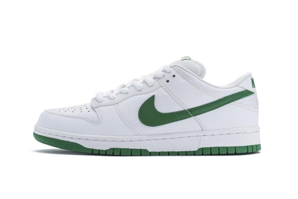 St. Patrick's Day Dunk Low Pro SB (2005)