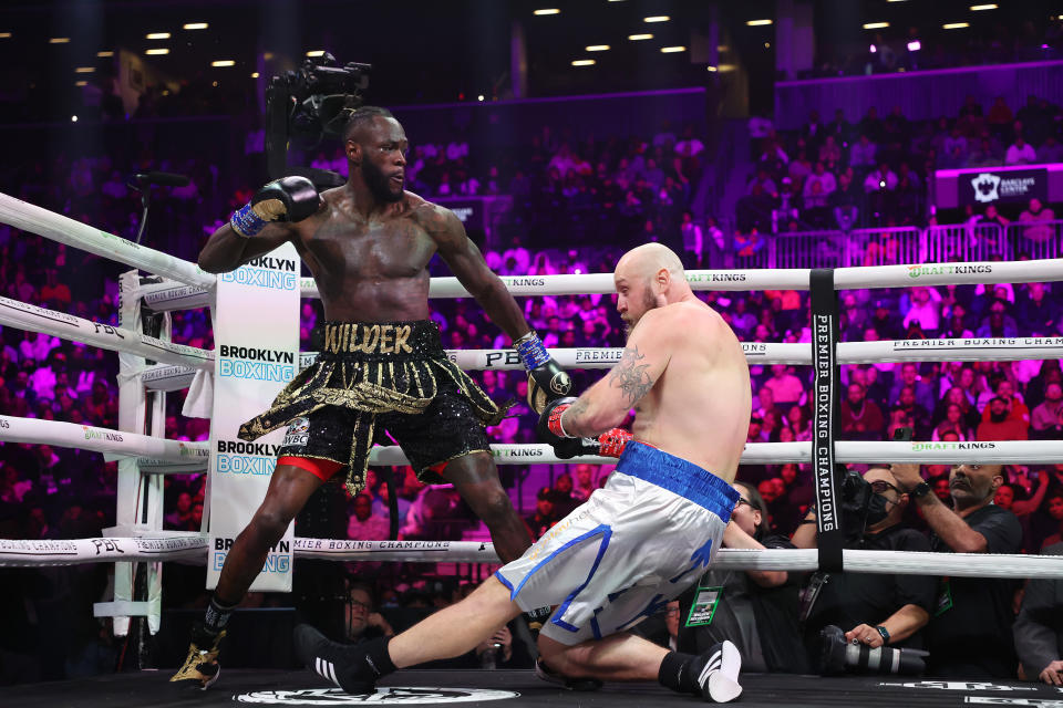 BROOKLYN, NEW YORK - OCTOBER 15:  Deontay Wilder knocks out Robert Helenius in the first roundduring their WBC world heavyweight title eliminator bout at Barclays Center on October 15, 2022 in Brooklyn, New York. (Photo by Al Bello/Getty Images)