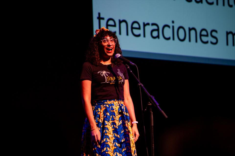 Melissa Dunmore tells her story during the Arizona Storytellers bilingual show, Mi Casa es Tu Casa, at Tempe Center for the Arts in Tempe on Sept. 19, 2023.