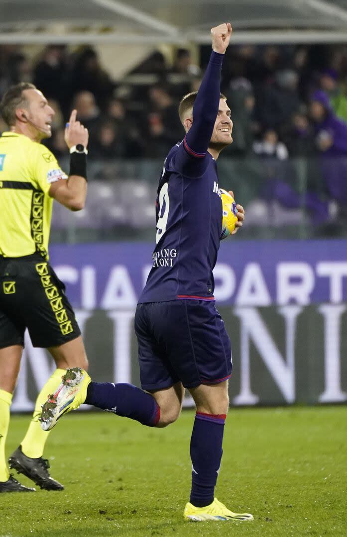 La dedicatoria de Lucas Beltrán tras su gol de cabeza