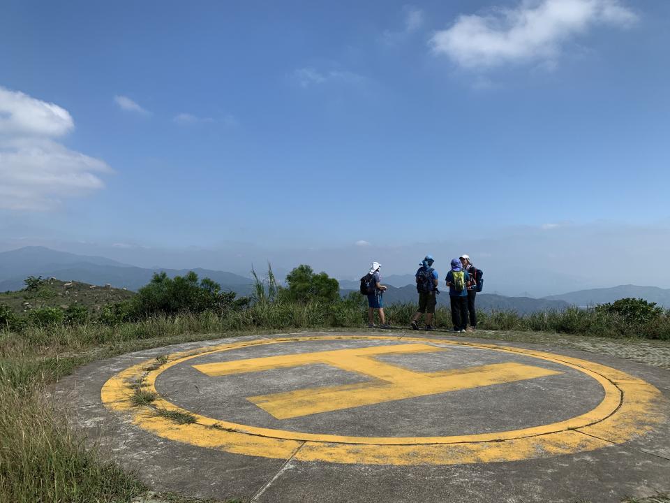 九逕山_山頂停機坪