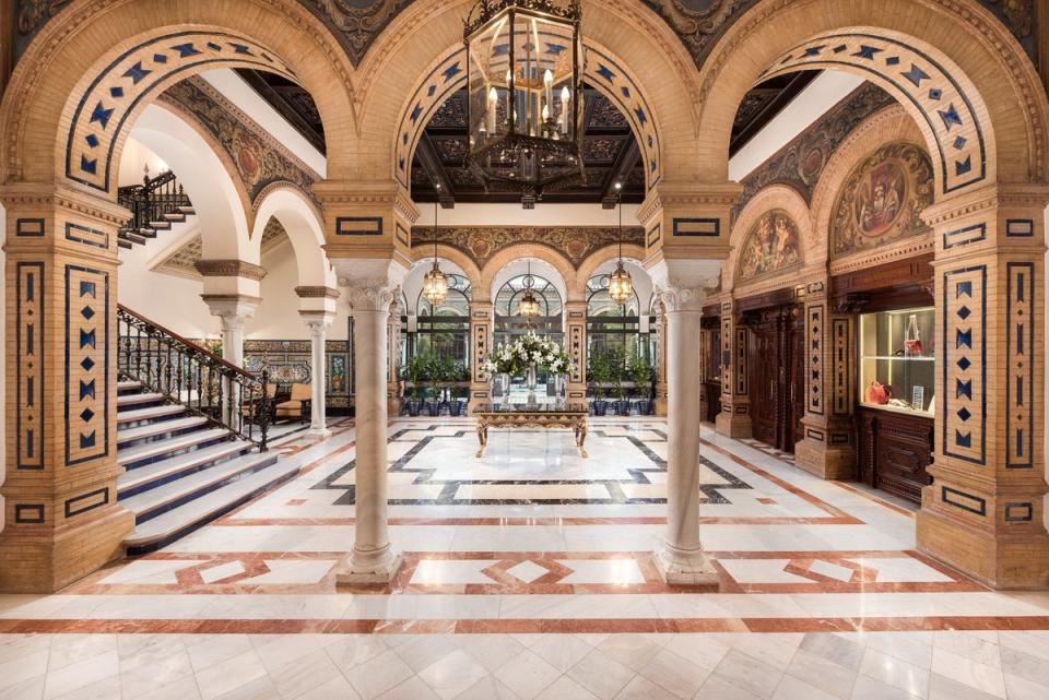 Ornate is the name of the game at Hotel Alfonso XIII (Hotel Alfonso XIII)