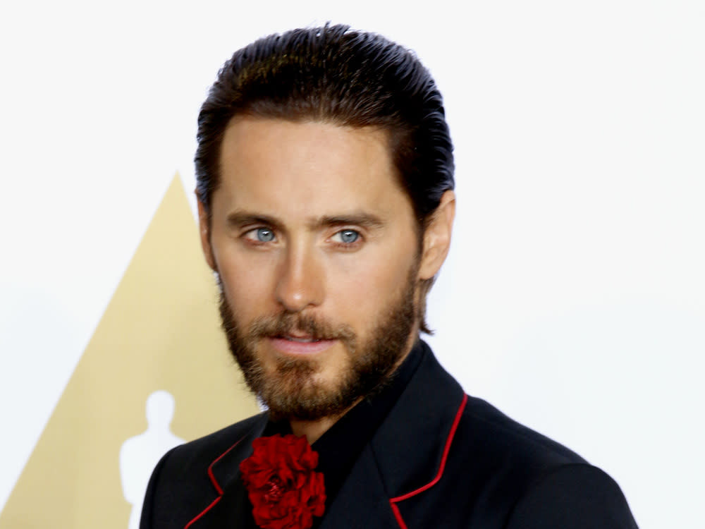 Jared Leto hat jetzt erst von der Corona-Pandemie erfahren (Bild: Tinseltown / Shutterstock.com)