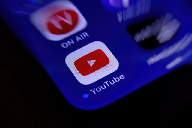 BOCHUM, GERMANY - MAY 11: (BILD ZEITUNG OUT) A smartphone screen is seen with the Streaming app Youtube on May 11, 2020 in Bochum, Germany. (Photo by Mario Hommes/DeFodi Images via Getty Images)