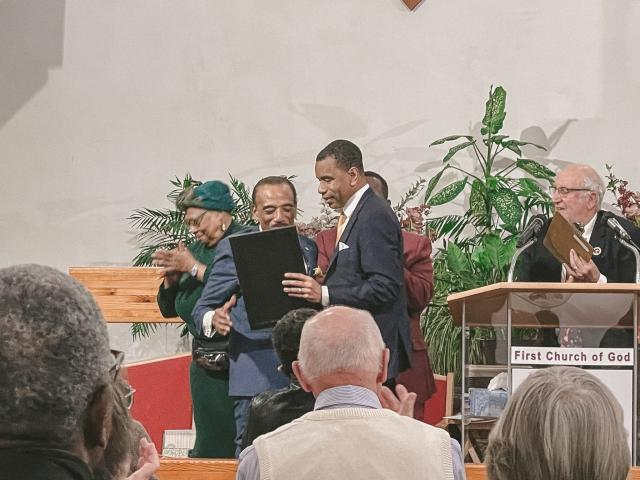 Rev. Lewis Stewart, longtime religious leader and activist, dies