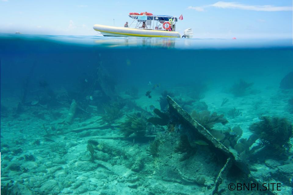 Biscayne National Park's watery boundaries almost touch Key Biscayne at its north end and Key Largo to the south.