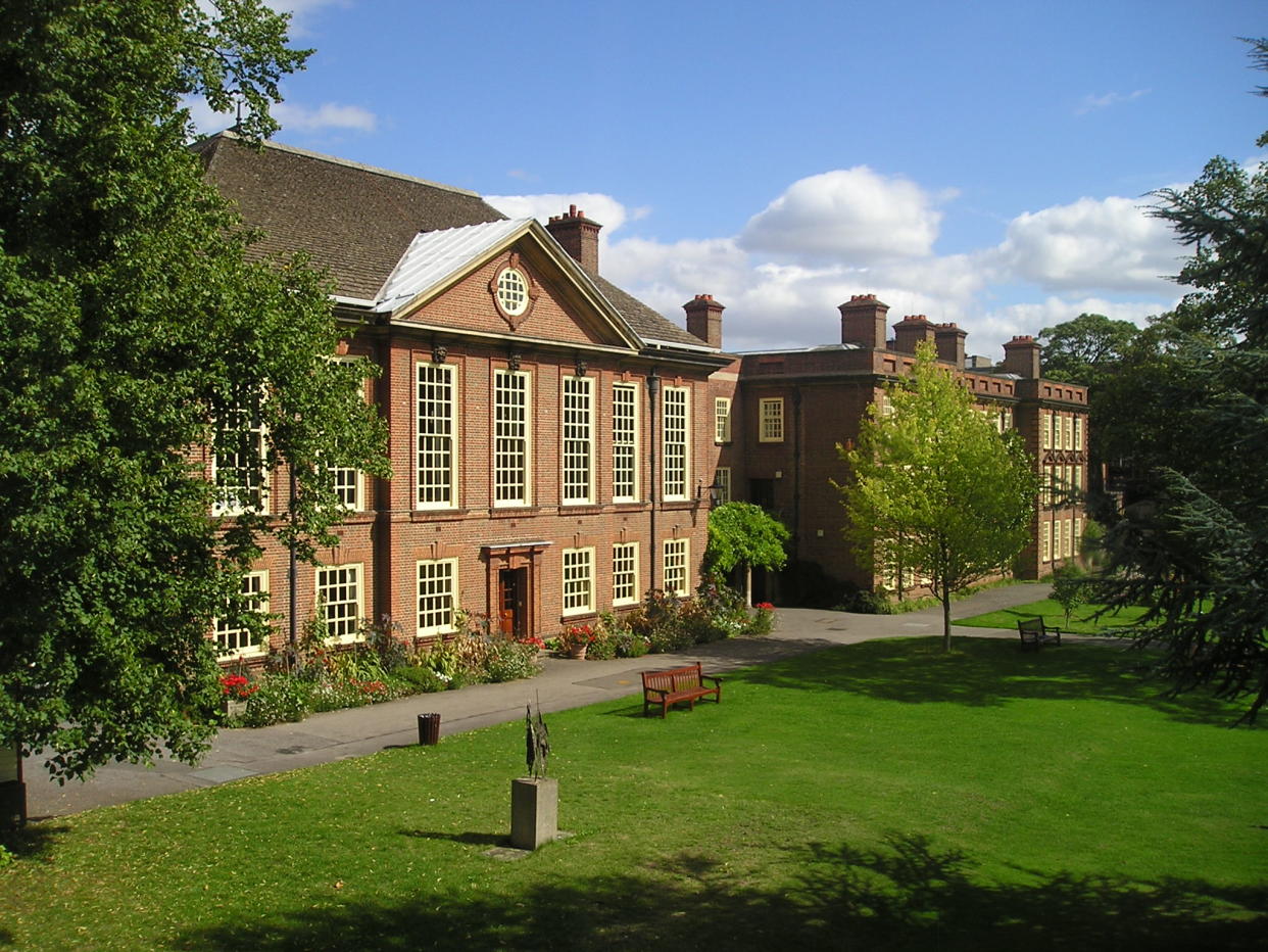 Students at Somerville college have voted against gender neutral toilets