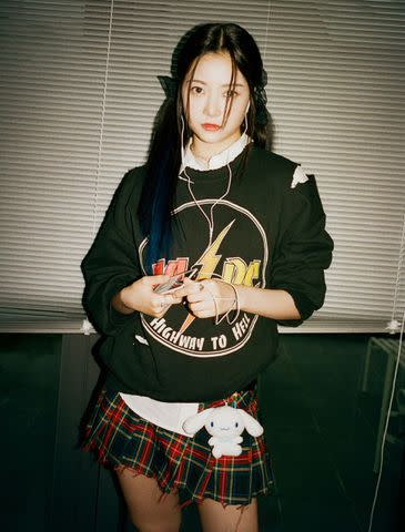 <p>SOURCE MUSIC</p> HONG EUNCHAE