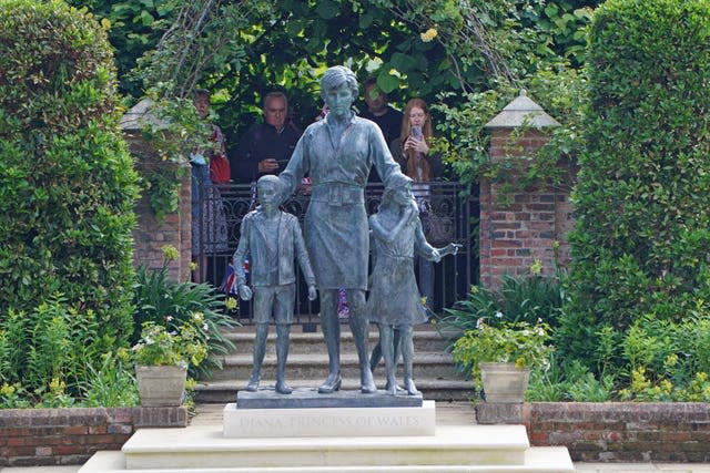 Statue of Diana, Princess of Wales