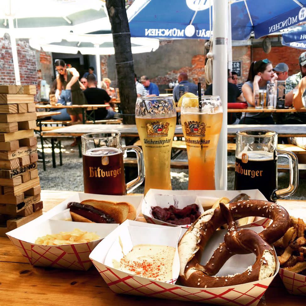 Frankford Hall, Philadelphia