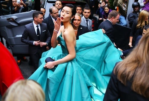 Liu Wen, 2014 Met Gala
@liuwenlw; following: 4.7M