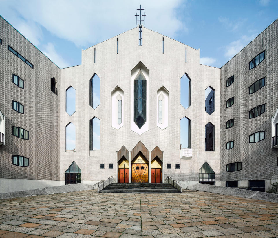 Church of San Francesco d’Assisi al Fopponino, Milan, 1961 –64.