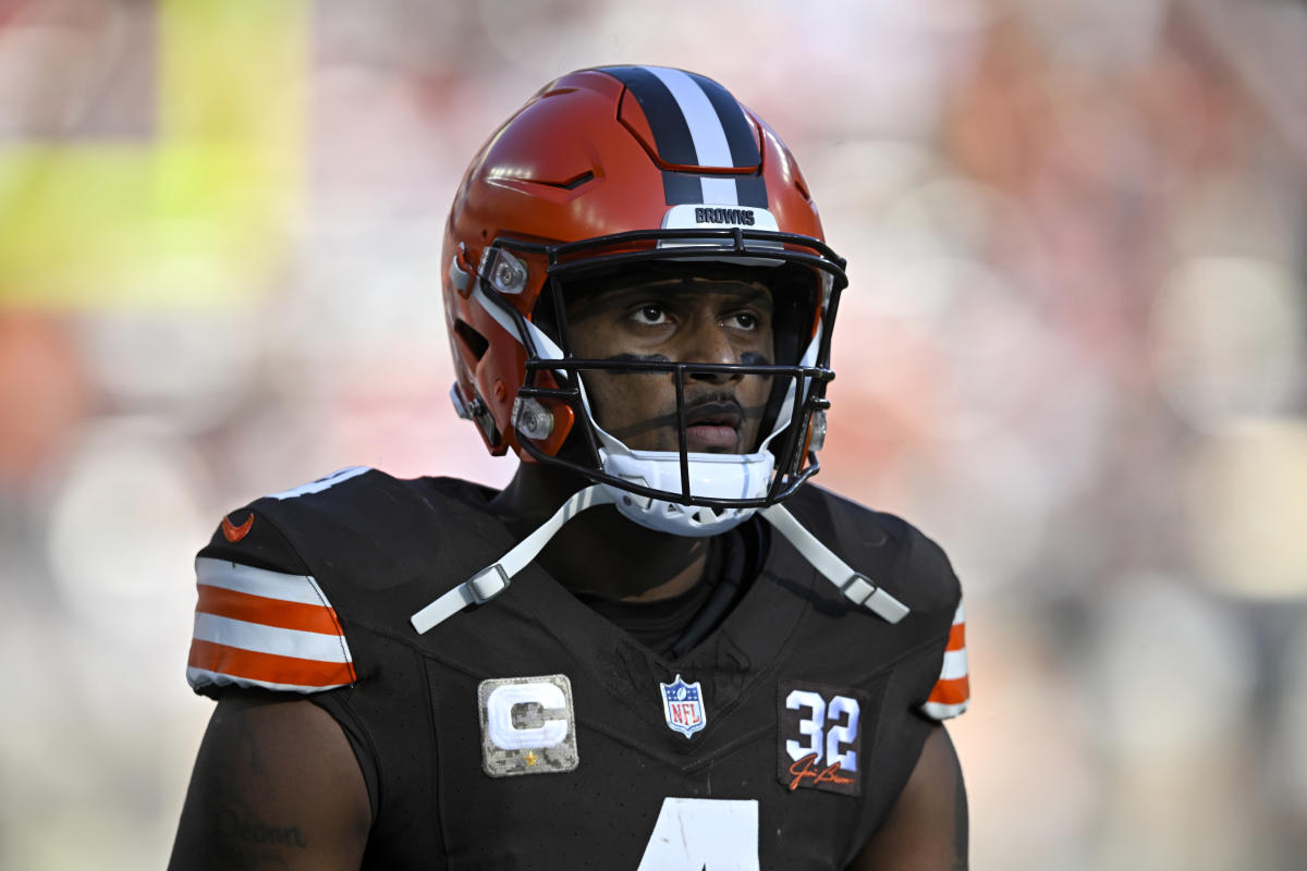 2024 NFL Preview: 10 make or break seasons, including Deshaun Watson and Geno Smith