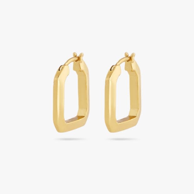 Studs Square Hoops, $44, <a href="https://studs.pxf.io/5bEZPL#donotlink" rel="nofollow noopener" target="_blank" data-ylk="slk:available here;elm:context_link;itc:0;sec:content-canvas" class="link ">available here</a>.<p>Photo: Courtesy of Studs</p>