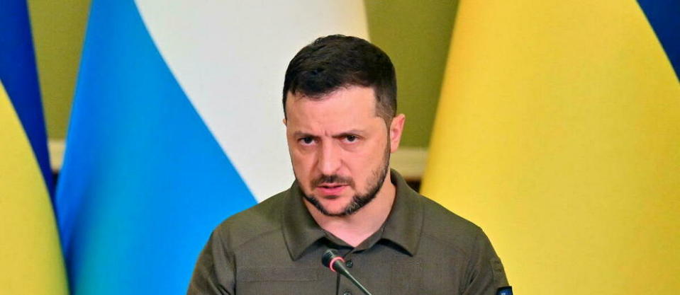 Volodymyr Zelensky a réclamé plus d'armes modernes et également un soutien financier plus important à l'Otan.
