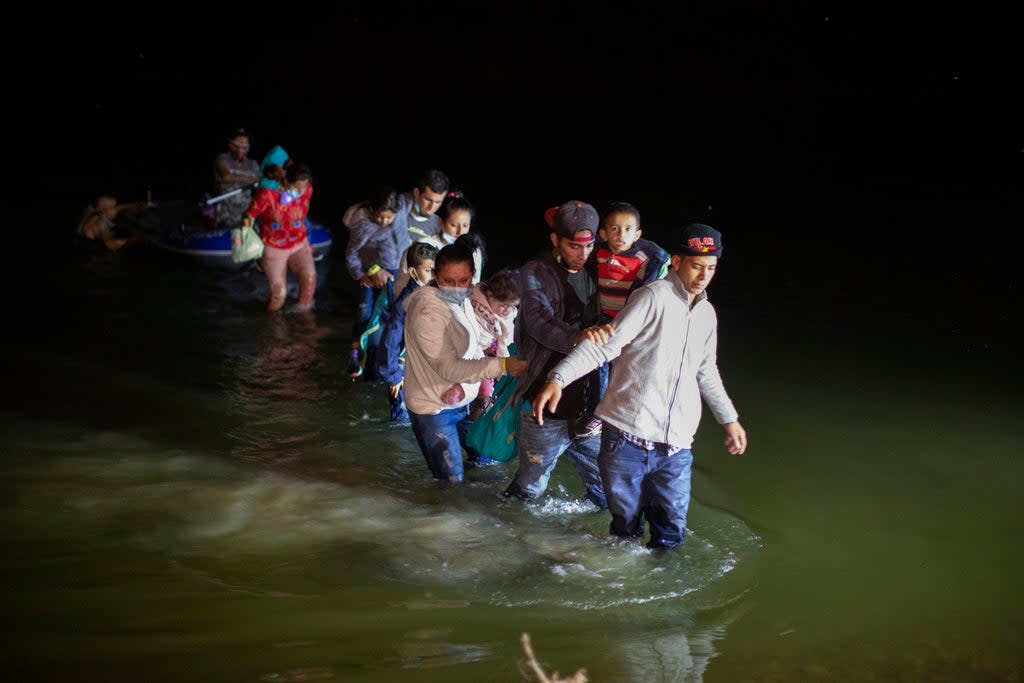 EEUU-FAMILIAS SEPARADAS (AP)