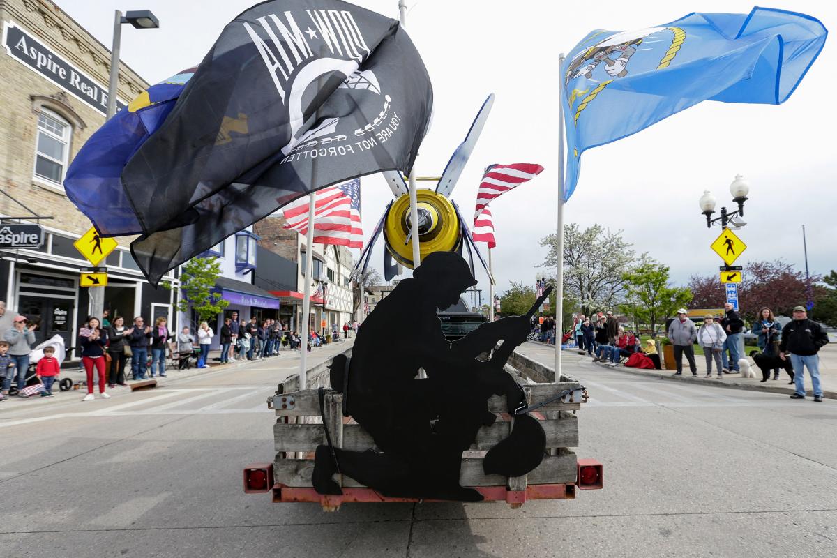 Manitowoc's Memorial Day Parade and Ceremony tops this week's list of