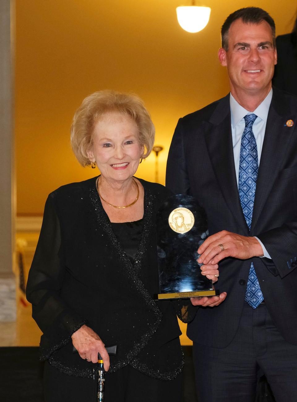 Barbara Smith receives the Governor's Arts Award from Gov. Kevin Stitt at the Governor's Arts Awards for Excellence in the Arts at the Capitol, Tuesday, November 9, 2021.
