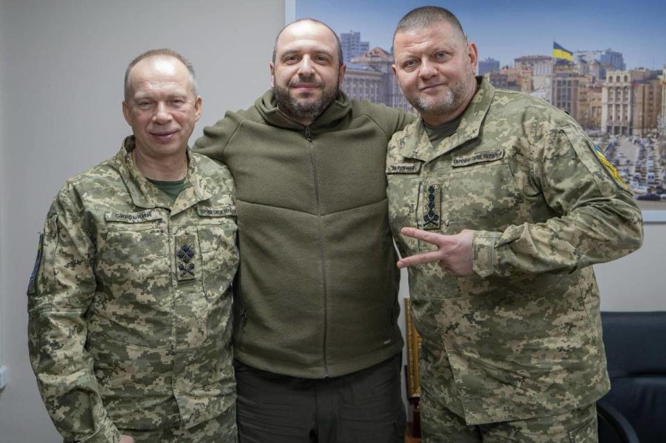 Ground Forces Commander Oleksandr Syrskyi (L), Defense Minister Rustem Umerov (C) and Commander-in-Chief of Ukraine's Armed Forces Valerii Zalyzhnyi (R) in an undisclosed location in eastern Ukraine on Dec. 12, 2023. (Ground Forces)