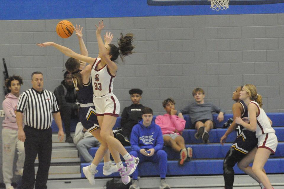 Sardis girls basketball forward Kaylen Wallace blocks the shot of a Springville player during the Etowah Blue Devil Christmas classic on December 28, 2023.