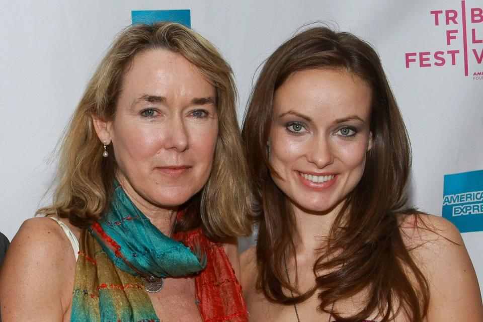 <p>While Wilde recently played reporter Kathy Scruggs in the critically-acclaimed film <em>Richard Jewell, </em>her mother Leslie Cockburn is a real life award-winning journalist who has reported investigative journalism for programs like<em> 60 Minutes</em>, NBC, and <em>PBS Frontline</em>. </p>