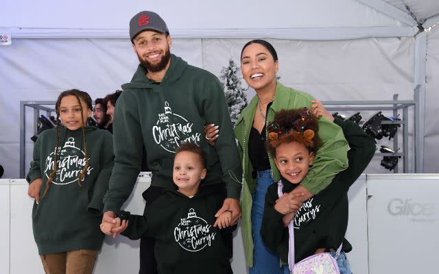 Riley Elizabeth Curry, Stephen Curry, Canon W. Jack Curry, Ayesha Curry and Ryan Carson Curry. Photo by Noah Graham/Getty Images for Eat. Learn. Play.