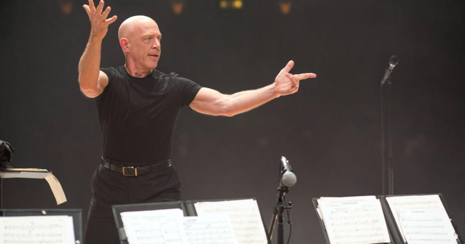 Y como bonus track les queremos dejar el impactante cambio de J.K. Simmons, a quien la mayoría del público conoció por su papel como el durísimo profesor de música en “Whiplash” que le valió un Oscar.