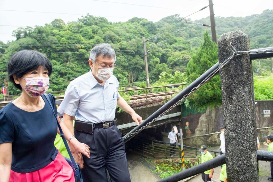 陳佩琪表示，稱呼柯文哲「先生」是尊敬他沒錯，但也沒有要貶低自己的意思。   圖：翻攝陳佩琪臉書