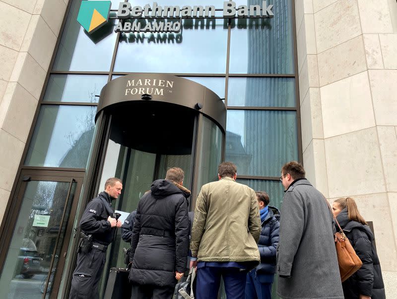 Raid at ABN Amro Bank