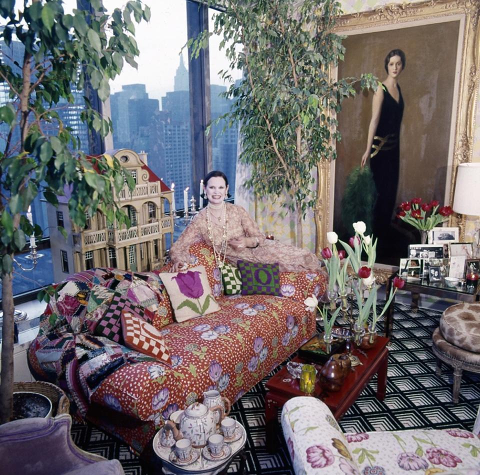 <h1 class="title">Gloria Vanderbilt sits in her Manhattan living room</h1><cite class="credit">Photographed by Horst P. Horst, <em>Vogue</em>, June 1975</cite>