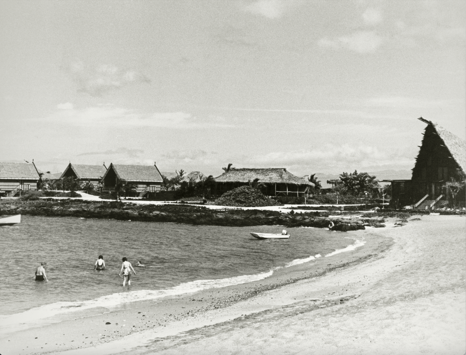 Kahuwai Bay - Kona Village - Historical Photo