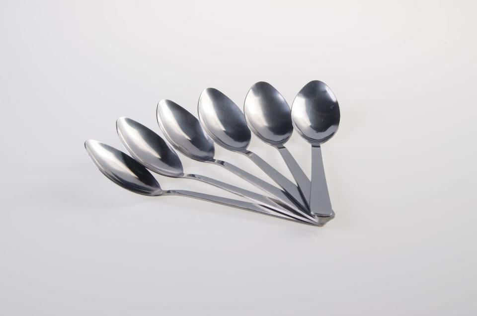 20) Use rubber-banded spoons for weights.