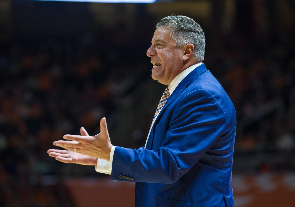 Bruce Pearl during Auburn’s Jan. 2 game against Tennessee. (Getty)