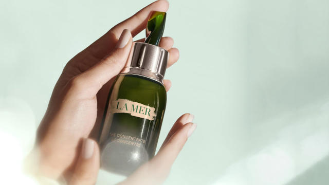 4 Solid Dupes For La Mer's The Concentrate Serum That Are (Almost) Just As  Good—Starting at $8