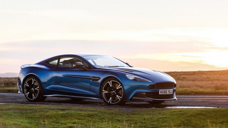 2017 Aston Martin Vanquish S 6.0 V12