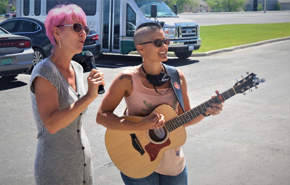 The Zia Chicks will perform Thursday, Dec. 14 during the Martinis and Mistletoe fundraiser for Sexual Assault Services of Northwest New Mexico at the Courtyard by Marriott in Farmington.